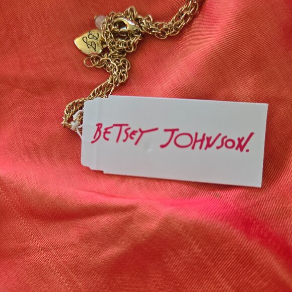 Betsy Johnson GOLD APPLE NECKLACE - Picture 12 of 12